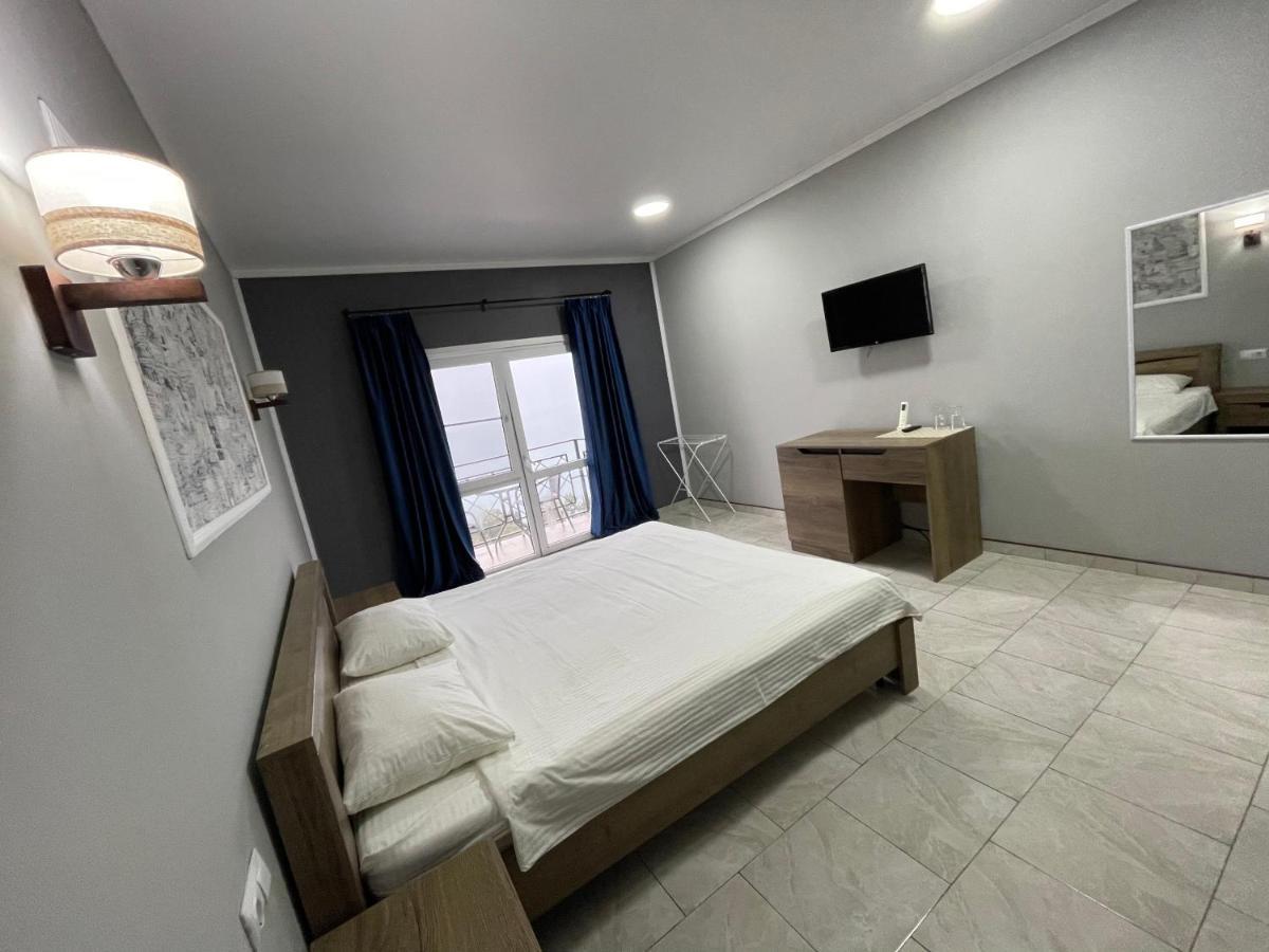 Astan Hotel Gagra Exterior photo