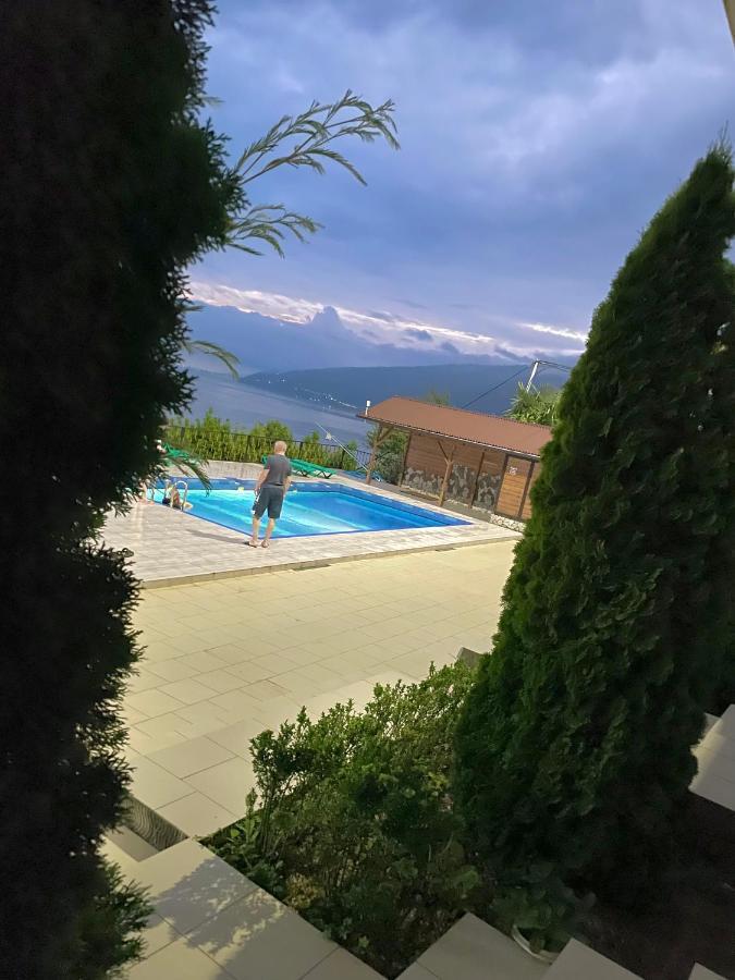 Astan Hotel Gagra Exterior photo