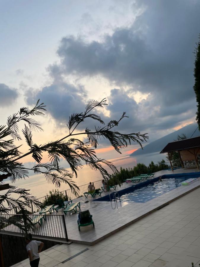 Astan Hotel Gagra Exterior photo
